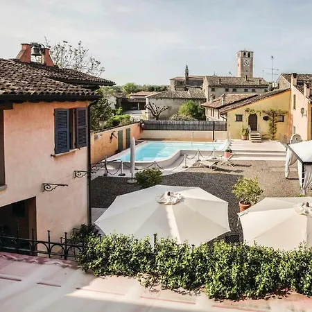 Virgilio Apartament Castellaro (Lombardy)